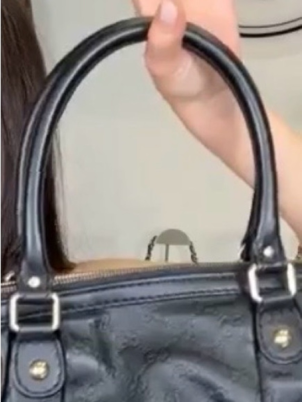 Gucci Sukey GUCCIMA bag 🖤 - Picture 12 of 13